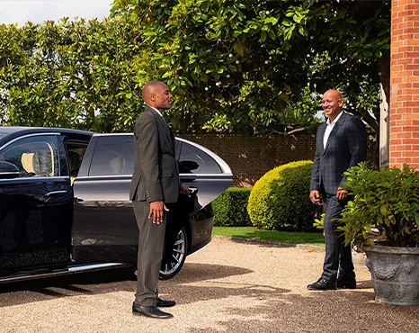 Luxury on the Move: Why Top Executives Prefer Chauffeur-Driven Cars for Business Travel